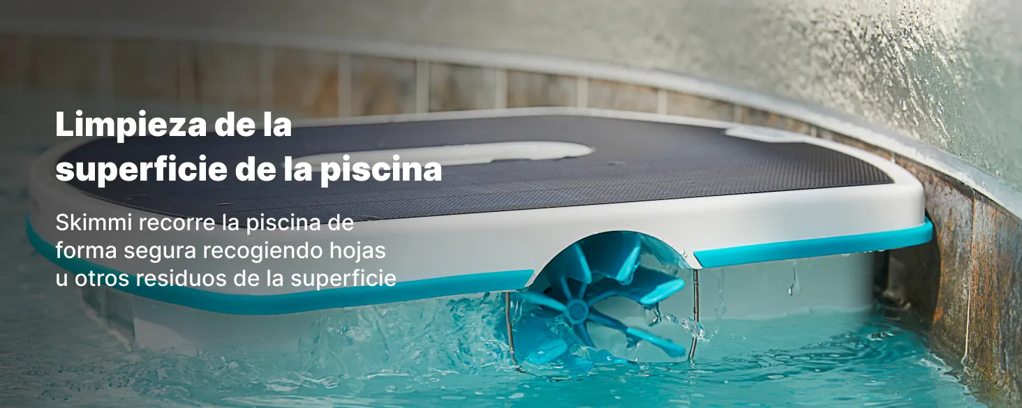 Limpieza eficiente de la superficie de la piscina